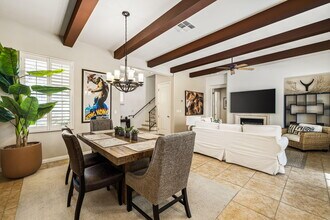 Building Photo - 48416 Legacy Dr