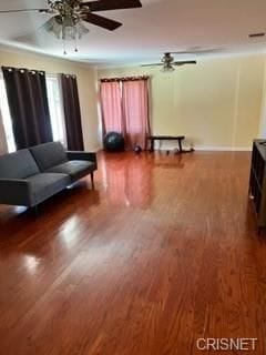 Foto del edificio - 10444 Andora Ave
