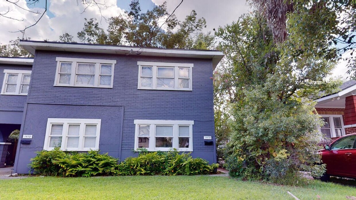 Foto principal - Great 2 bedrooms 1 bathroom