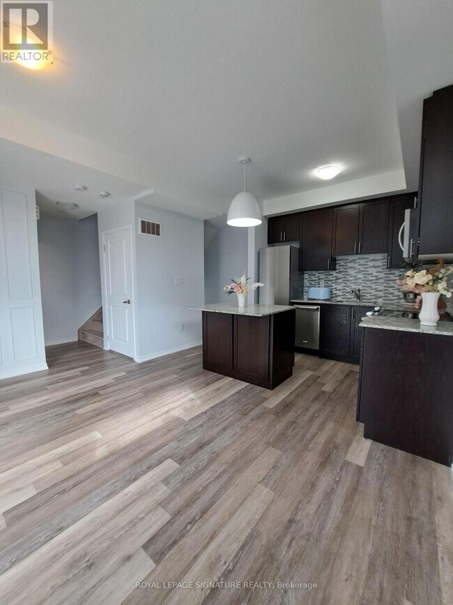 Building Photo - 26-26 Fieldway Rd