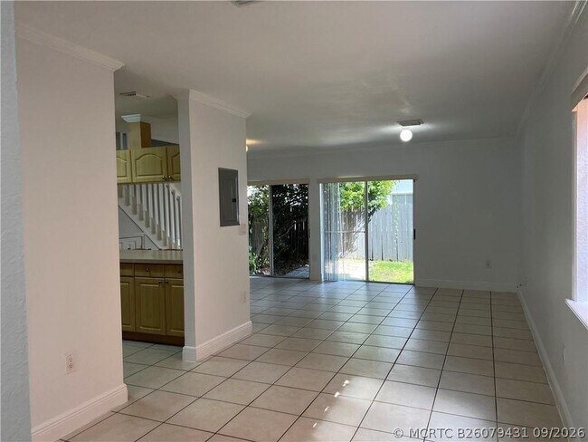 Foto del edificio - 9425 SW 77th Ct