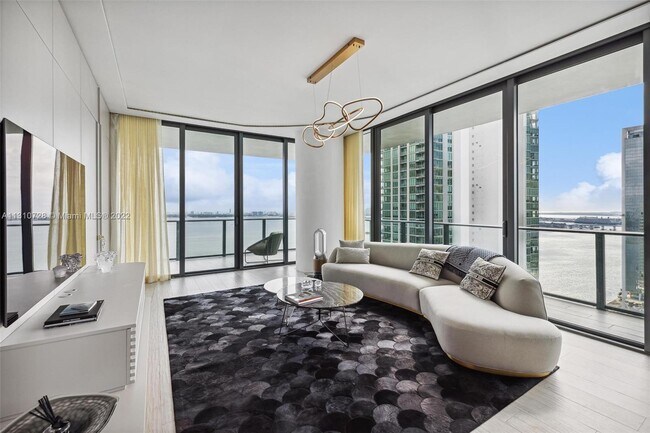 Foto del edificio - 480 NE 31st St