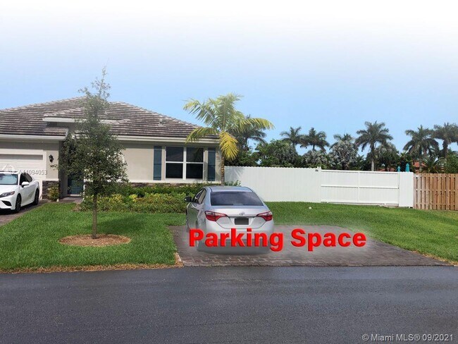 Building Photo - 19905 SW 131st Ct
