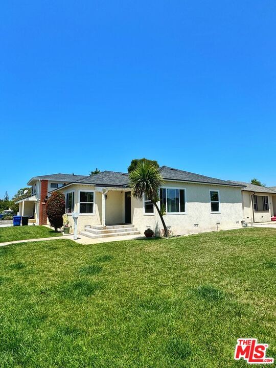 Foto principal - 8515 Reading Ave