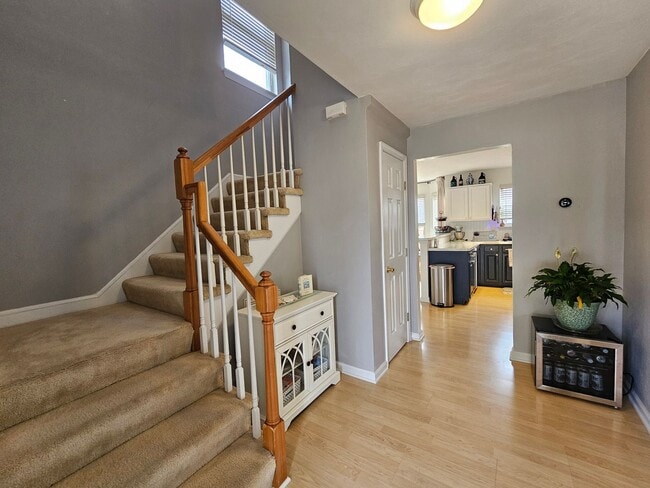 Building Photo - Ocean View East