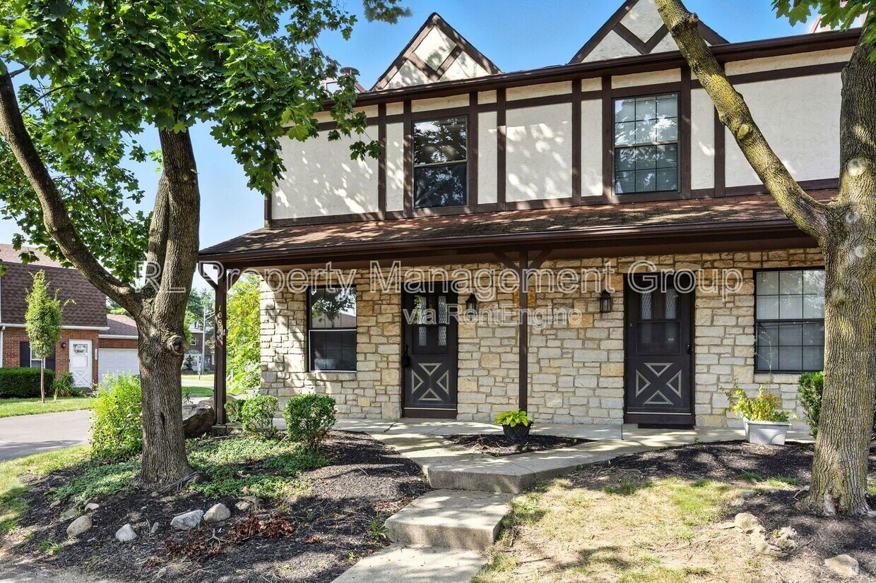 Foto principal - 1094 Farmlane Dr