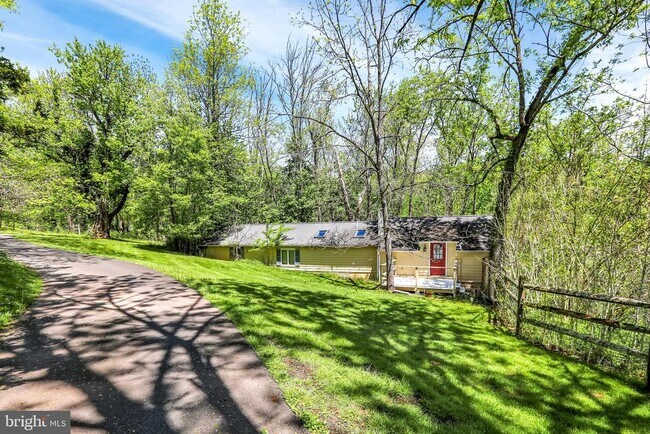 Foto del edificio - 5496 York Rd.