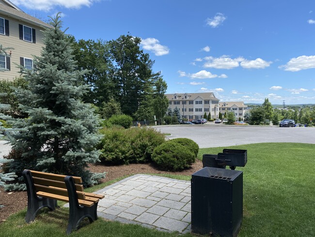 Grilling Areas - Redstone Apartments