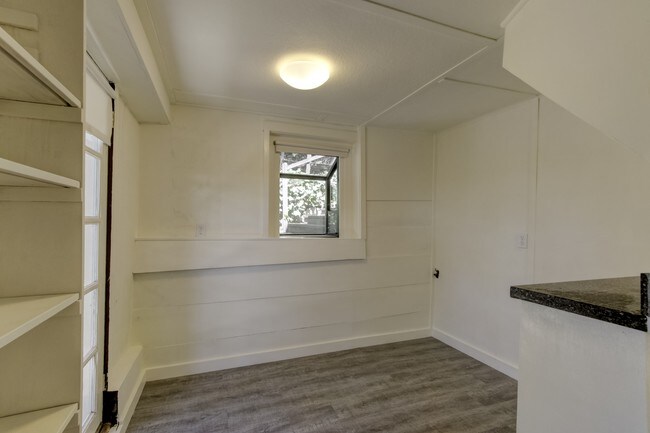 1722 Basement Dining - 1722-1724 La Vereda Rd