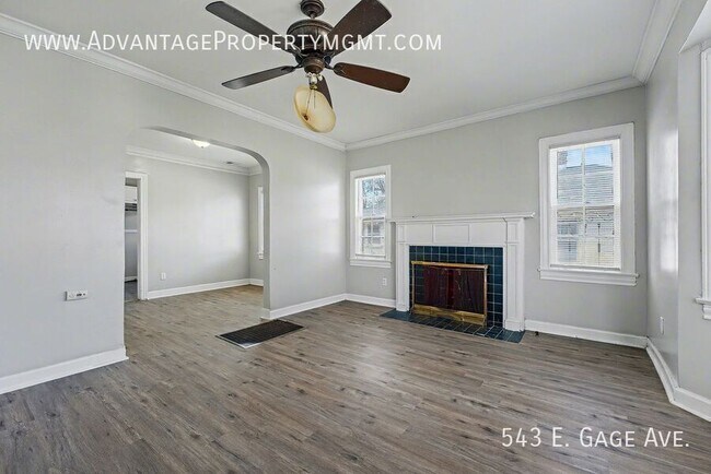 Building Photo - 543 E Gage Ave