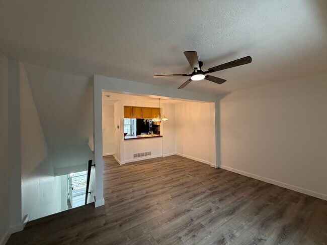 Building Photo - 148 Ligonier Ln