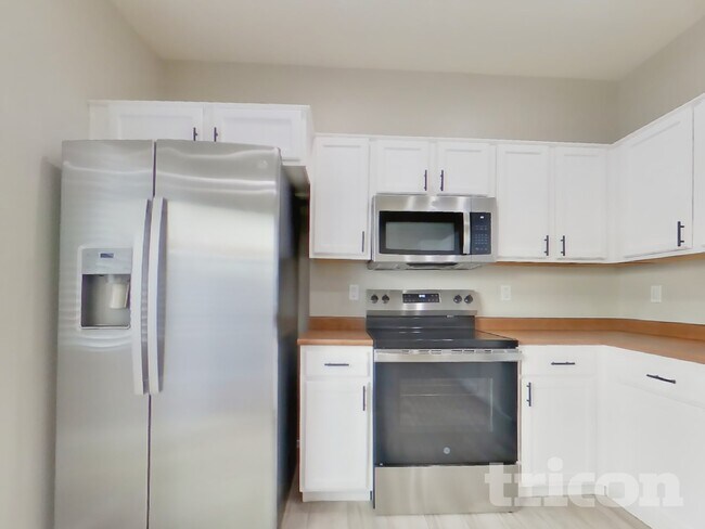 Foto del edificio - 4660 E Laurel Ave