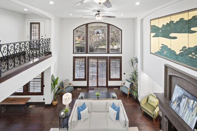 Building Photo - 3595 Jupiter Dr