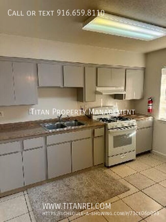 Foto del edificio - Sacramento Two Bed Apartment- Managed by T...