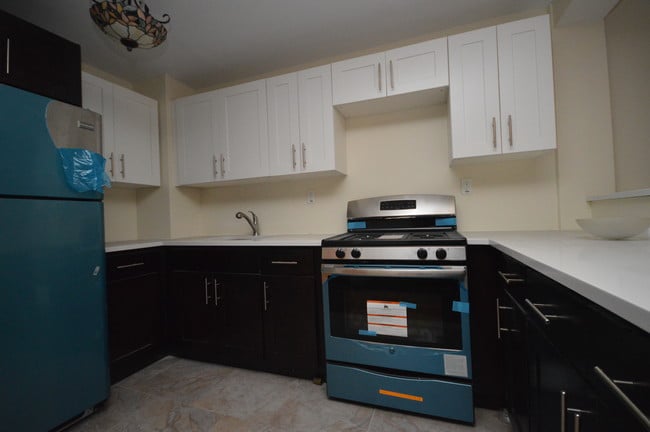 Floorplan - 206 Clarkson Ave