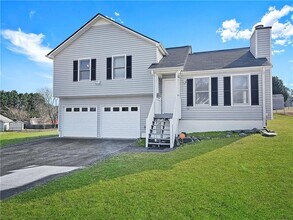 Building Photo - 100 Ginnity Dr