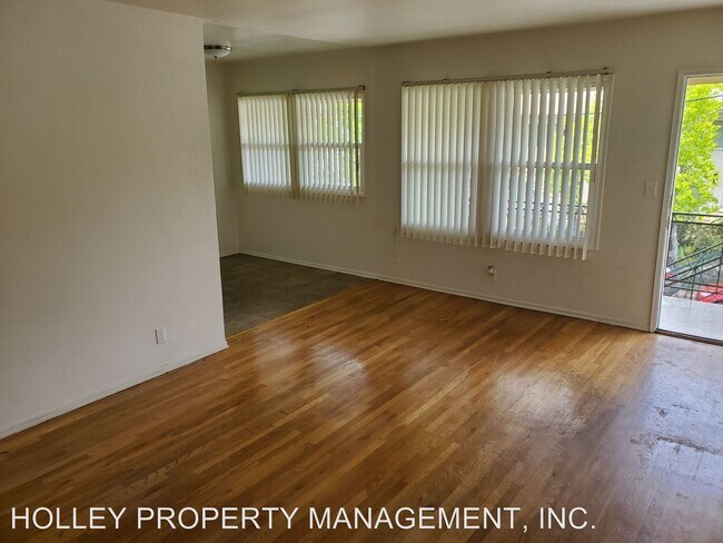 Building Photo - 2337 Penmar Ave