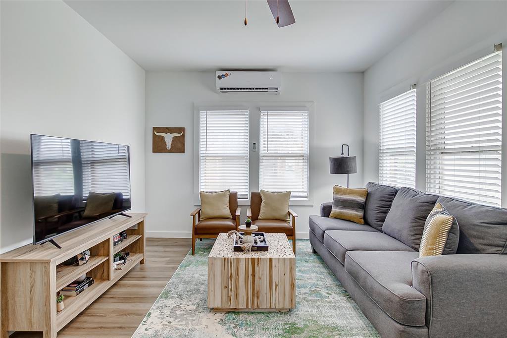 7 Hunt St Unit 5, Houston, TX 77003 Room for Rent in Houston, TX