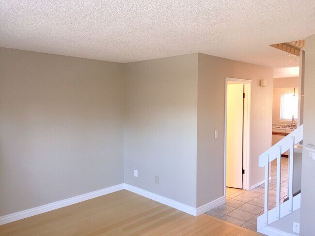 Foto del edificio - Charming 2 Bedroom Townhome in Briargate w...