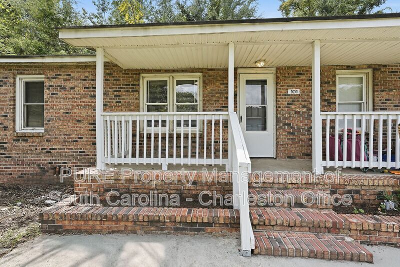 Photo - 1831 Dayton Street