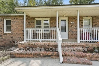 Building Photo - 1831 Dayton St