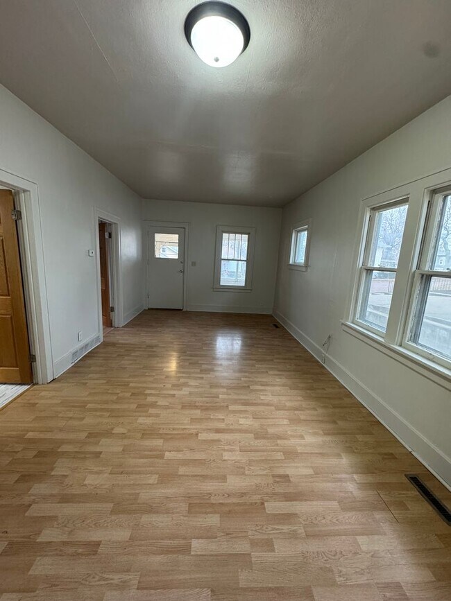 Foto del edificio - cozy 3 bedroom, 2 bath house