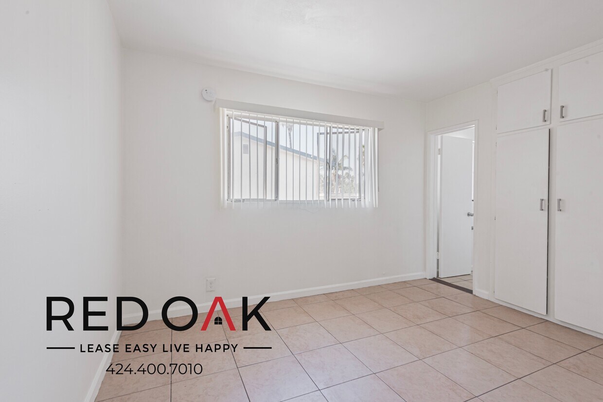 Foto principal - 3867-3881 Potomac Ave