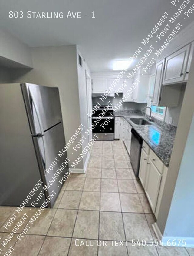 803 Starling Ave Unit 1, Martinsville, VA 24112 Room for Rent in