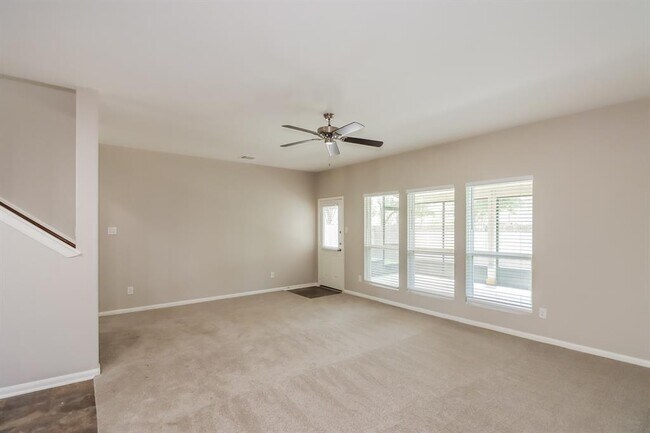 Building Photo - 2727 Finwood Drive