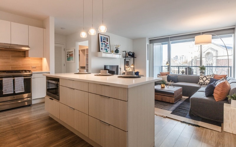 Photo - 2359 N Lincoln Ave (Chicago, IL)