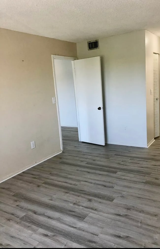 Building Photo - 7820 Camino Real