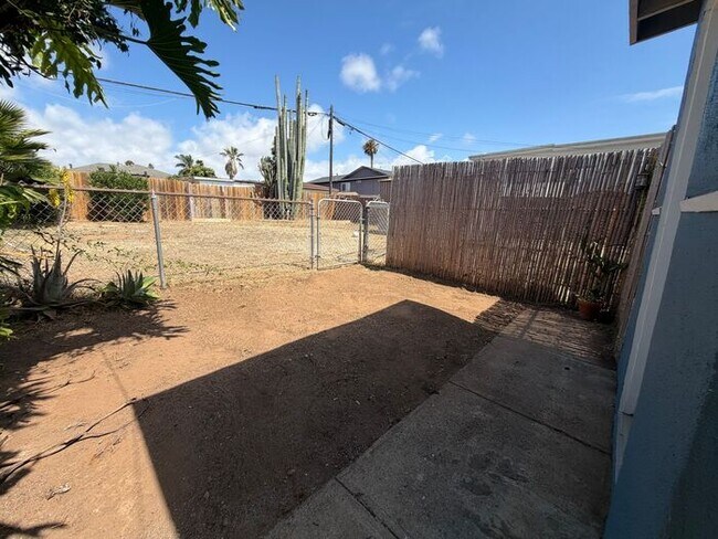 Foto del edificio - Charming Imperial Beach Home Minutes from the Coast