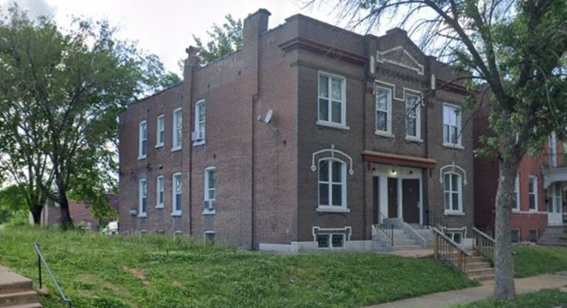 Primary Photo - 3725B Iowa Avenue