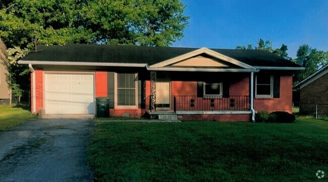 Building Photo - 113 Colonel Dr