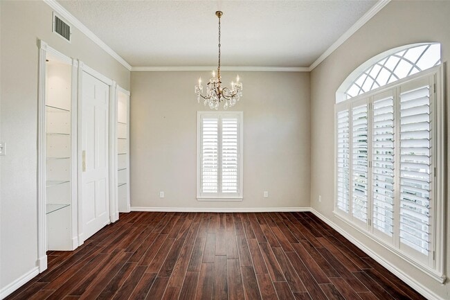 Foto del edificio - 4425 Mildred St