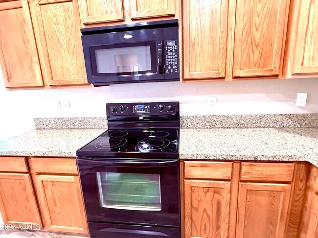 Foto del edificio - 2865 N Mystic Ct