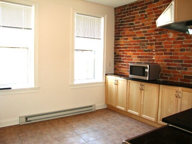 Building Photo - 50 Staniford St