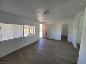 Building Photo - 6061 E Judson Ave