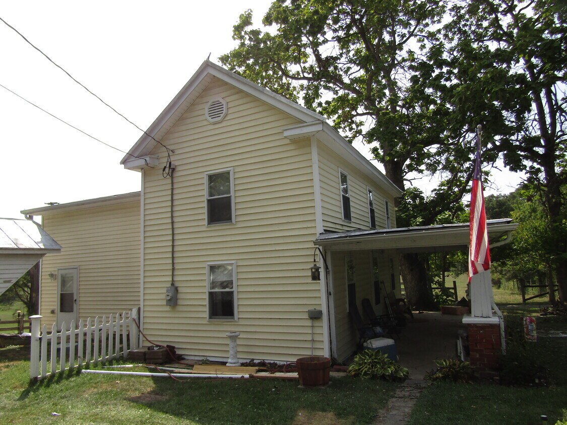 460 Blainesville Rd, Luray, VA 22835 House Rental in Luray, VA