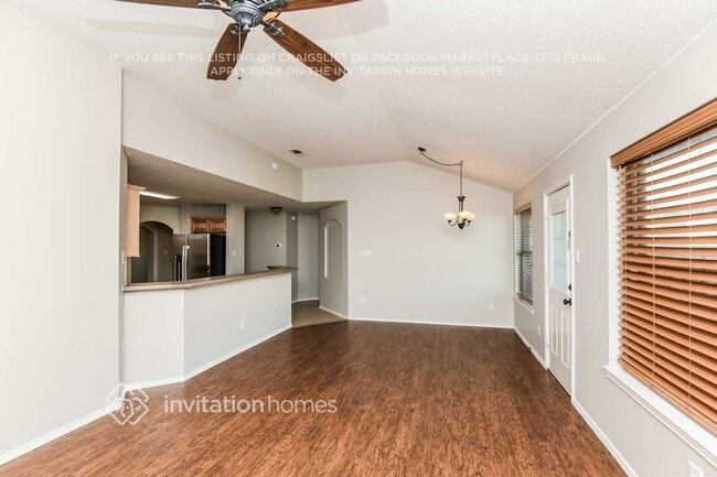 Building Photo - 9124 Friendswood Dr