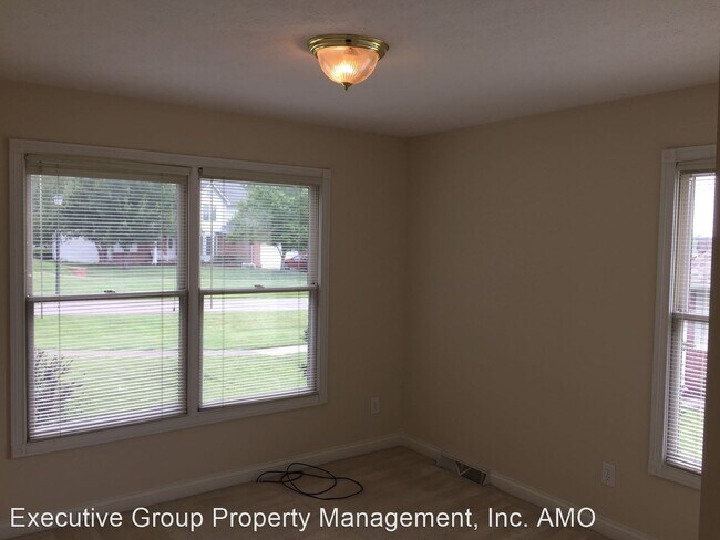 Building Photo - 4 br, 3 bath House - 520 MICHIGAN AVENUE