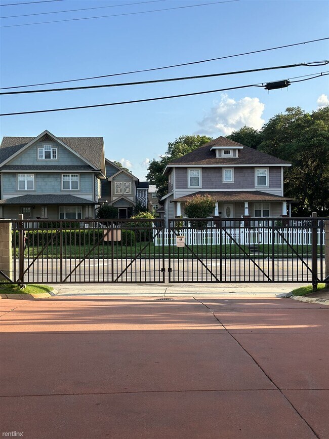 Foto del edificio - 3 br, 3.5 bath Condo - 2080 East Ocean Vie...
