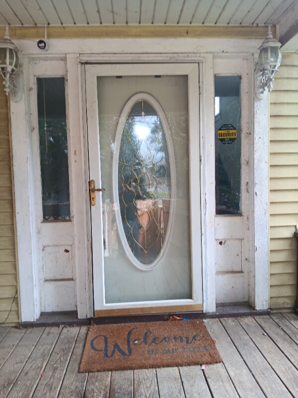 Foto del edificio - 8111 Bull Creek Rd