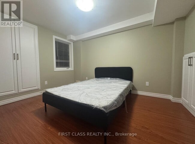 Building Photo - 101 Shirrick Dr