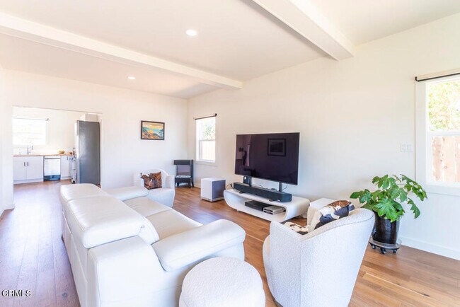 Foto del edificio - 421 N Corry St