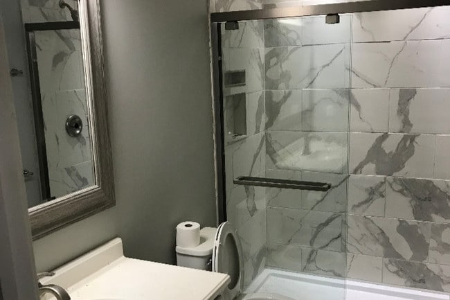Bathroom Shared w/ 1 Other - 3420 Brandywine St