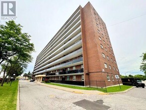 Building Photo - 3533 Derry Rd E