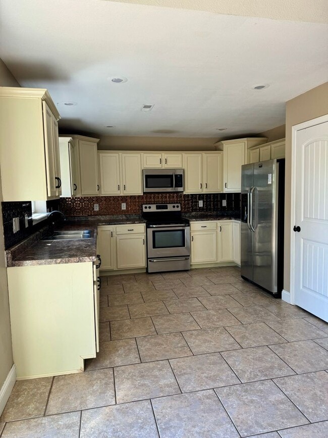 Building Photo - Brush Creek Subdivision