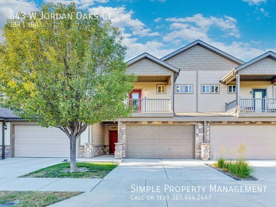 Primary Photo - Amazing 3-BD at River Oaks!