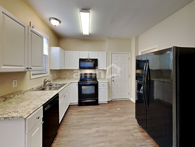 Building Photo - 2200 Bay Creek Ct